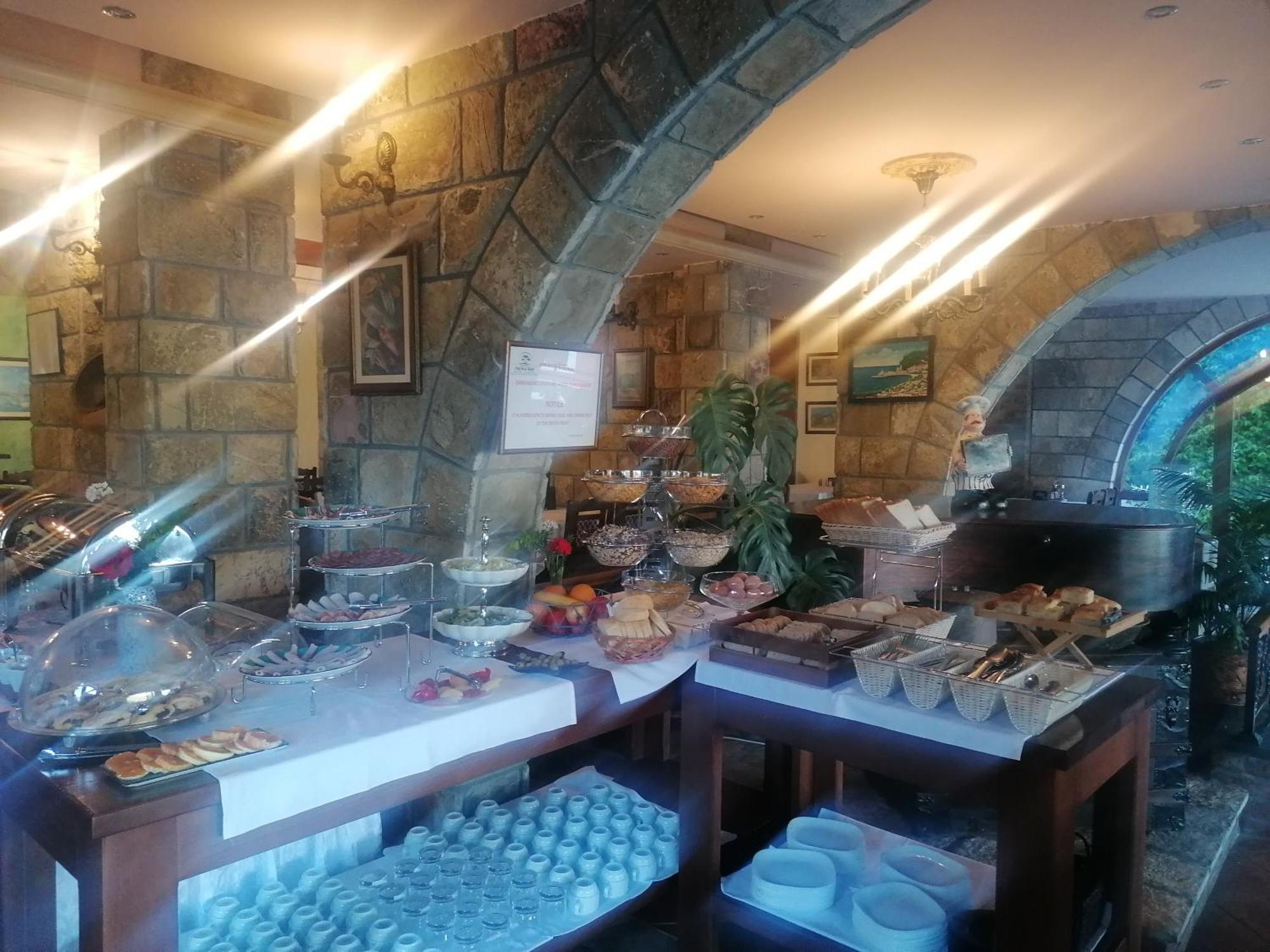 Hotel Galeb Canj Exterior photo