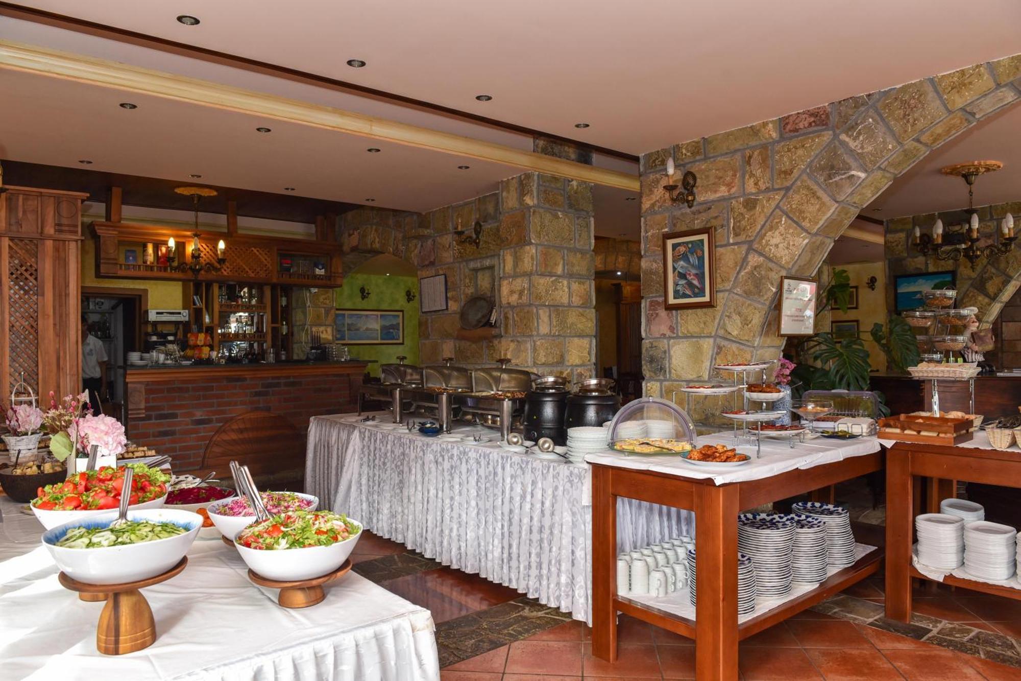 Hotel Galeb Canj Exterior photo